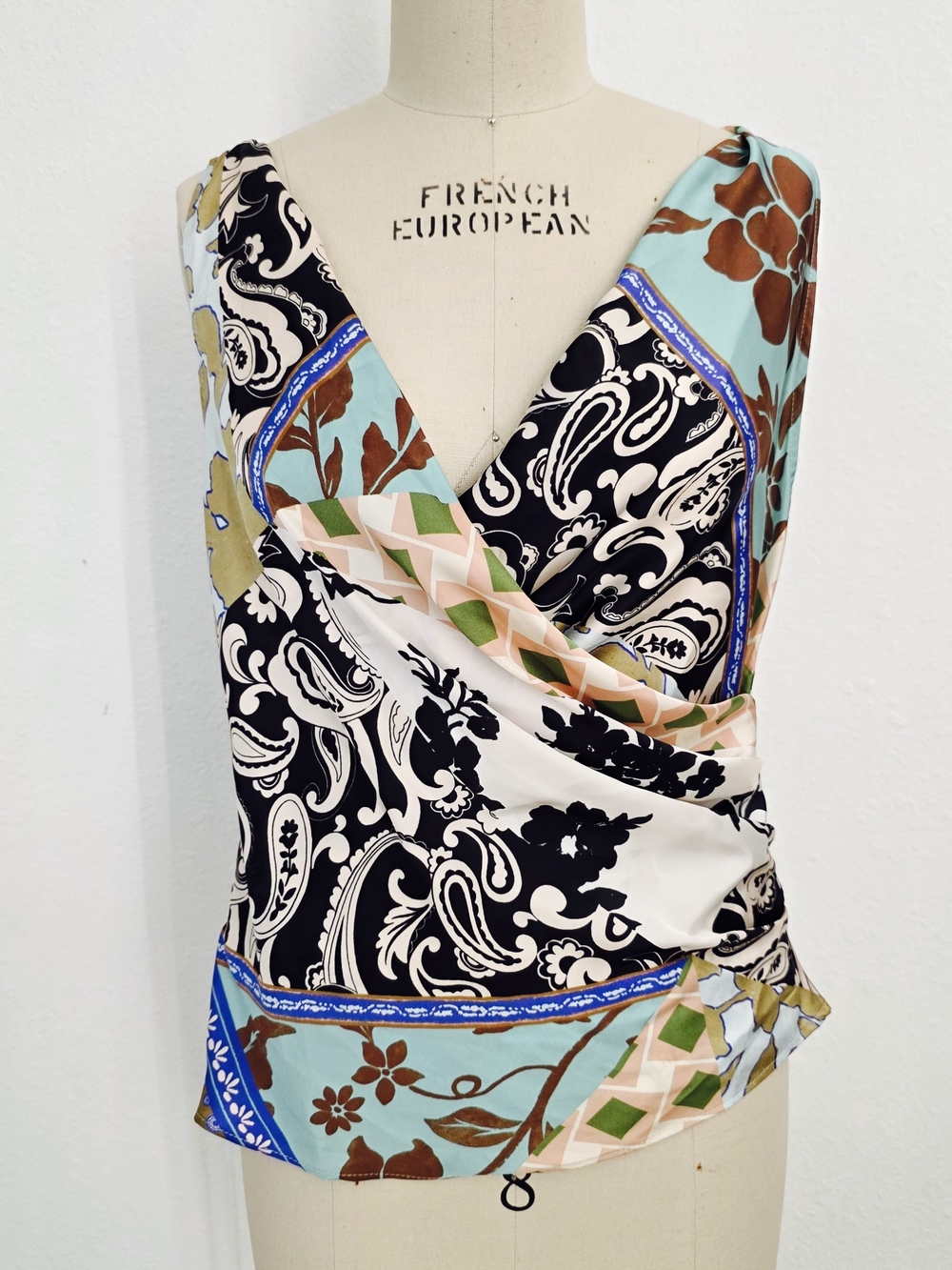 ZARA Satin Sleeveless Blouse Paisley Floral Print Size L
